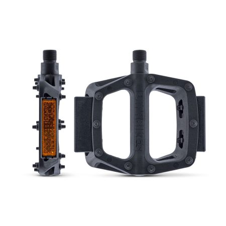 DMR - V6 Plastic Pedal - Cro-Mo Axle - Black with REFLECTOR