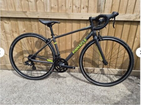 Phnacle Green / Black 700c and 28 inch frame